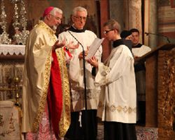 Mons. Bregantini durante la messa ad Assisi