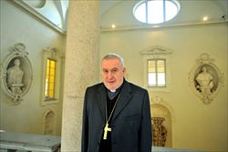Monsignor Franco Giulio Brambilla, nuovo vescovo di Novara.
