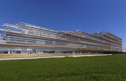 La sede della 3M Italia, a Pioltello, nei pressi di Milano, progettata dall'architetto Mario Cucinella, allievo di Renzo Piano.