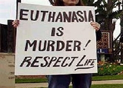 Una protesta contro l'eutanasia nell'Oregon (Usa).