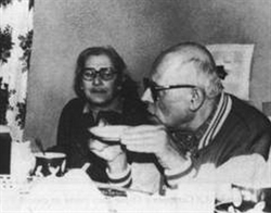 La Bonner con Sakharov all'epoca dell'esilio a Gorkij.