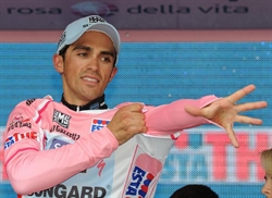Contador, vincitore del Giro e favorito al Tour.