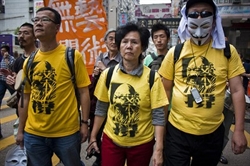 Una delle tante manifestazioni di sostegno ad Ai Weiwei nelle settimane della sua prigionia.