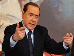 Silvio Berlusconi alla presentazione della Manovra economica.