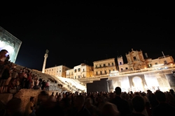 Spettacolo nell'Anfiteatro di Lecce