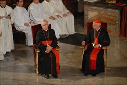 Angelo Bagnasco, arcivescovo di Genova e presidente della Conferenza episcopale italiana e il cardinale Antonio Maria Rouco Varela, arcivescovo di Madrid e presidente della Conferenza episcopale spagnola. 