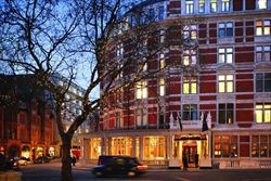 L'hotel Connaught di Londra.