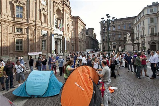 Torino, la carica degli "indignados"