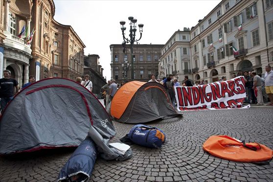 Torino, la carica degli "indignados"