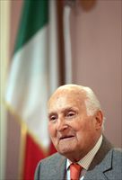 Il Presidente emerito della Repubblica Oscar Luigi Scalfaro (foto Ansa).