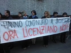 La protesta dei lavoratori della Compass Group Italia