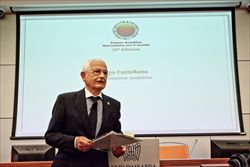 Ugo Castellano, di Fondazione Sodalitas, all'evento conclusivo del Premio