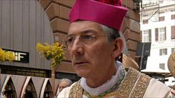 Monsignor Francesco Moraglia (foto Ansa).