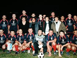 La squadra di calcio dell'Associazione "I Gabbiani di Lecco", formata da pazienti e volontari.
