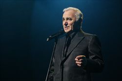 Charles Aznavour, foto Corbis