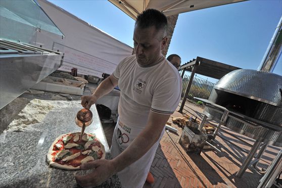 A Napoli le Olimpiadi della pizza