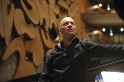 Stefano Montanari suonerà Bach al Festival internazionale di musica antica.