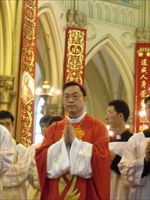 Monsignor Taddeo Ma Daqin, vescovo ausiliare di Shanghai. Foto Asianes. 