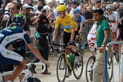 Bradley Wiggins durante una tappa del Tour de France (Ansa).