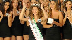 Giusy Buscemi (19) incoronata Miss Italia 2012 (foto Corbis).
