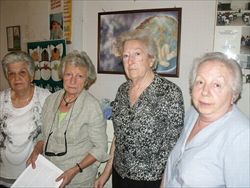 Le fondatrici del Cav di Eboli. Maria, 81 anni, è la seconda da destra (foto: Romina Rosolia).