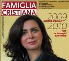 La copertina di Famiglia Cristiana dedicata a Laura Boldrini "italiana dell'anno".