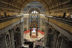 Martedì 12 marzo 2013: un momento della Messa pro eligendo Pontifice. Foto Reuters. 