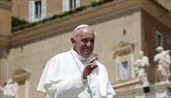 Papa Francesco oggi, alla consueta udienza generale del mercoledì. Foto Reuters. 