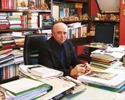 Don Antonio Sciortino, dsirettore di "Famiglia Cristiana" e direttore editoriale del Gruppo Periodici San Paolo.
