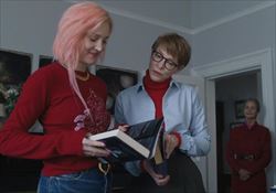 Cate Blanchett e Charlotte Rampling in una scena del film
