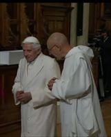 Il Papa e il Priore Dupont