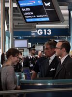 Amanda Knox all'aeroporto di Roma in partenza per Londra, da dove ha fatto ritorno a Seattle, negli Stati Uniti. 