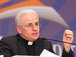 Monsignor Mariano Crociata, segretario generale della Conferenza episcopale italiana (Cei). 