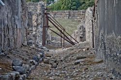 Un sito dell'area archeologica di Pompei colpito dai crolli.