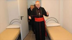 Il cardinale Angelo Scola, arcivescovo di Milano, inaugura il Rifugio per senza fissa dimora gestito dalla Caritas ambrosiana presso la stazione Centrale di Milano. 