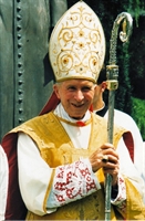 Monsignor Marcel Lefebvre, fondatore della Fraternità Sacerdotale San Pio X nel 1970.