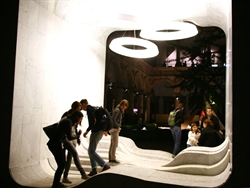 Una delle tante installazioni presentate ai Fuori Salone (foto Massi Masala)..