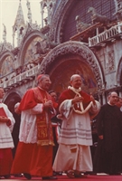 Paolo VI durante il suo viaggio apostolico a Venezia con l'allora patriarca Albino Luciani.
