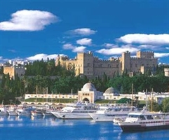 Il porto e il castello di Rodi