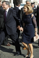 Il governatore della Banca d'Italia Mario Draghi e la moglie al ricevimento del Quirinale per la festa della Repubblica.