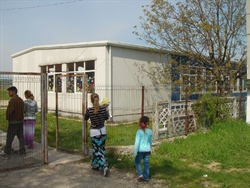 La scuola di Draganesti, costruita con i contributi della S.Egidio.