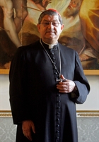 Il cardinale Crescenzio Sepe.