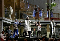 Una scena di "Mosè in Egitto" andato in scena al Rossini opera festival.