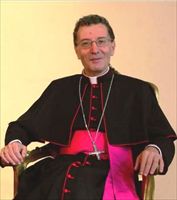 Monsignor Pietro Santoro, vescovo di Avezzano.