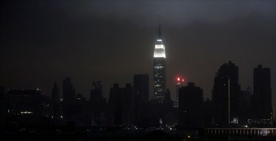 Notte a New York con l'uragano Sandy