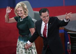 Mitt e Ann Romney (Reuters).