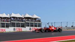 La Ferrari di Alonso in pista. Foto Ansa.