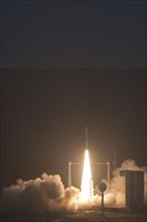 La partenza del razzo Vega dalla base della Guyana Francese, alle 7 in punto di lunedì 13 febbraio 2012 (foto Esa).
