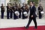 Parigi: Sarkozy cede l'Eliseo a Hollande
