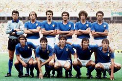 La Nazionale che vinse i Mondiali in Spagna nel 1982 (foto Olycom).